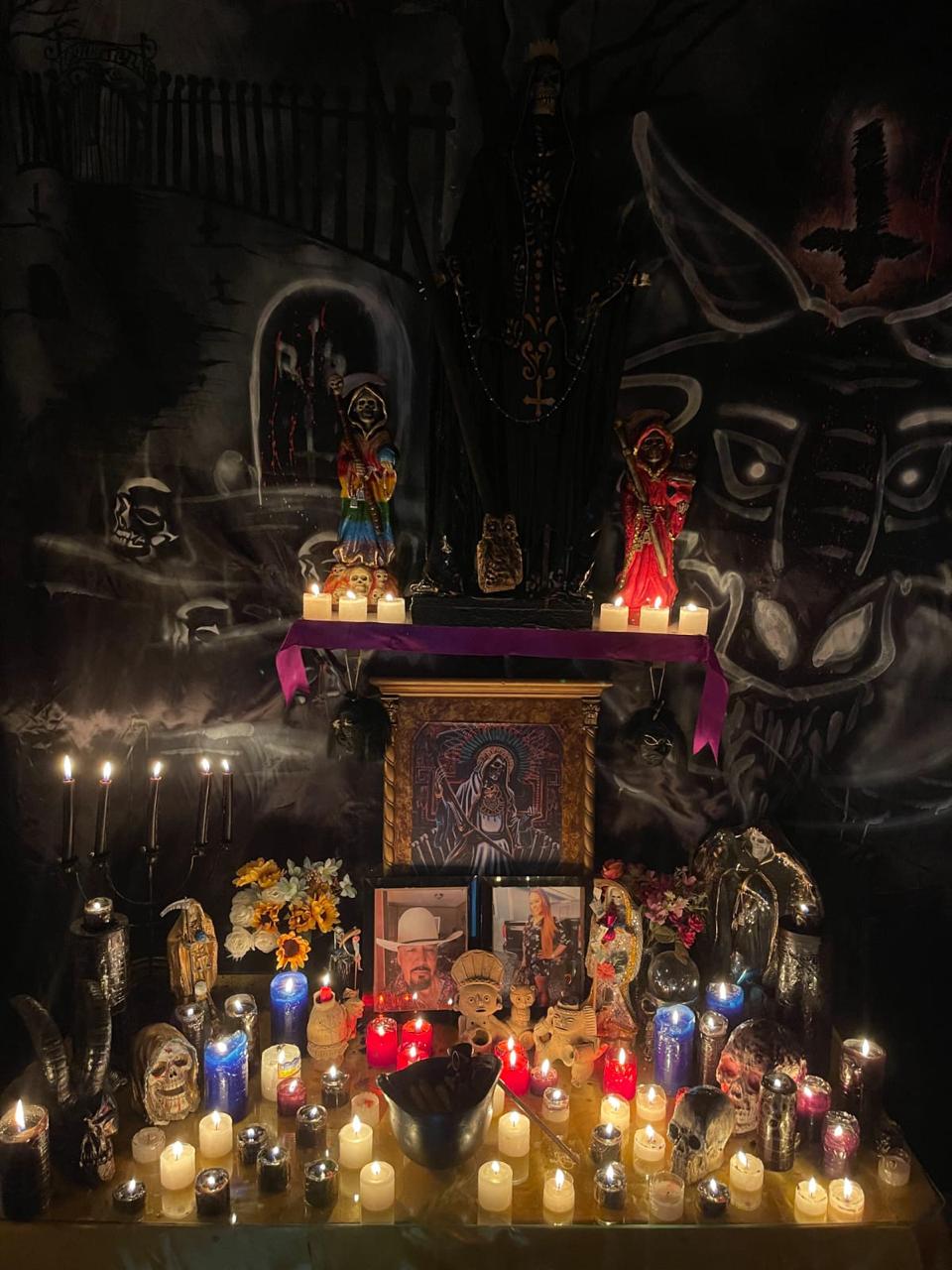 Santa Muerte Negra